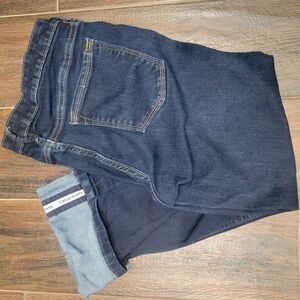 Capri Length